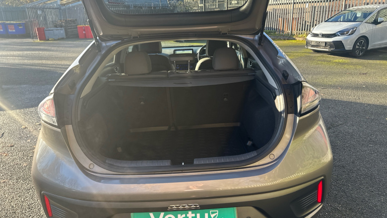 Hyundai IONIQ 1.6 GDi Hybrid Premium SE 5dr DCT Hybrid Hatchback